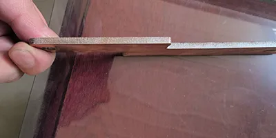 Taglio di metalli riflettenti
