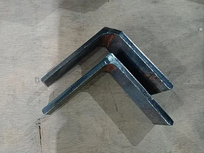 Testa di taglio laser a fibra da 20 kW con smusso (angelo retto a pendolo singolo)